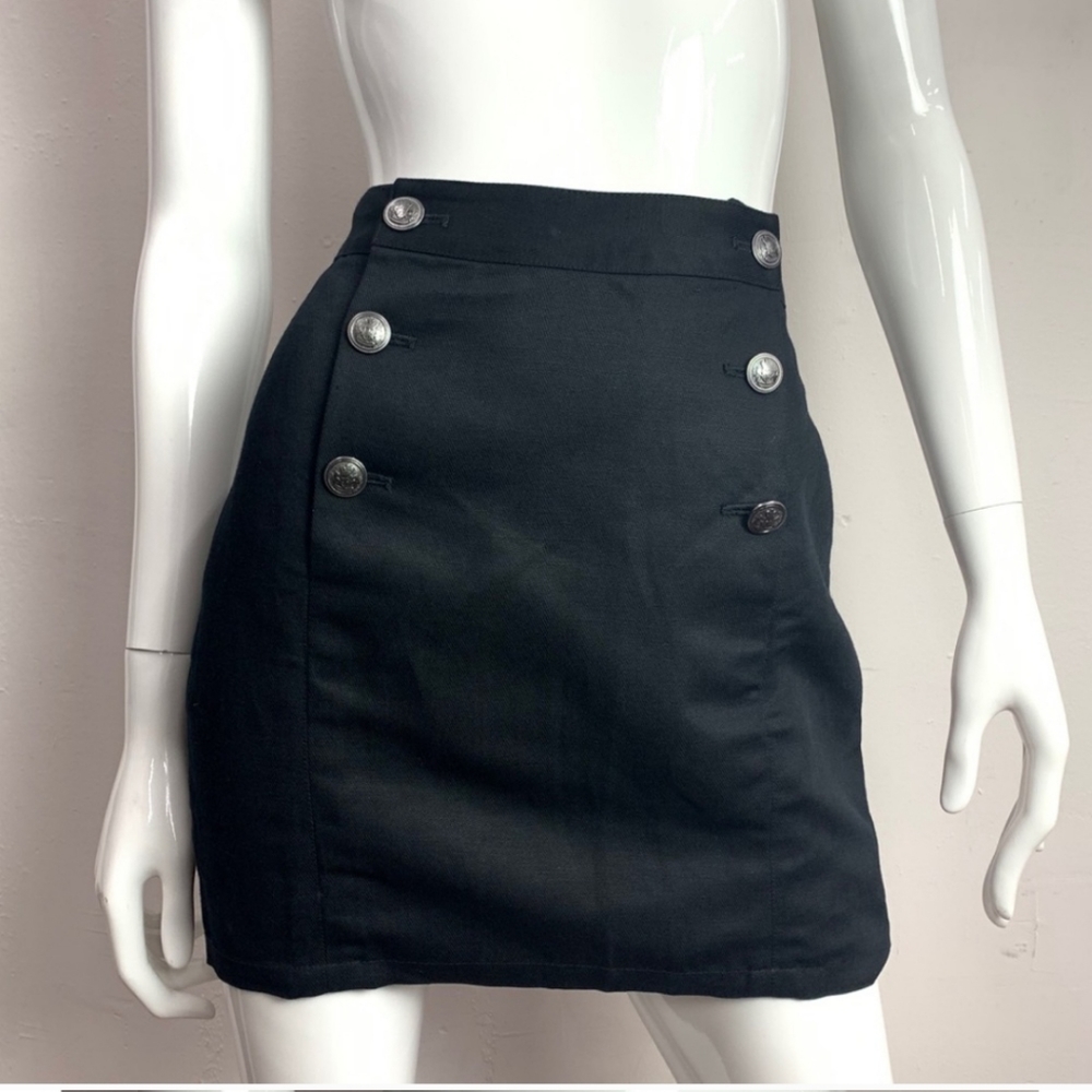Avec les filles mini skirt